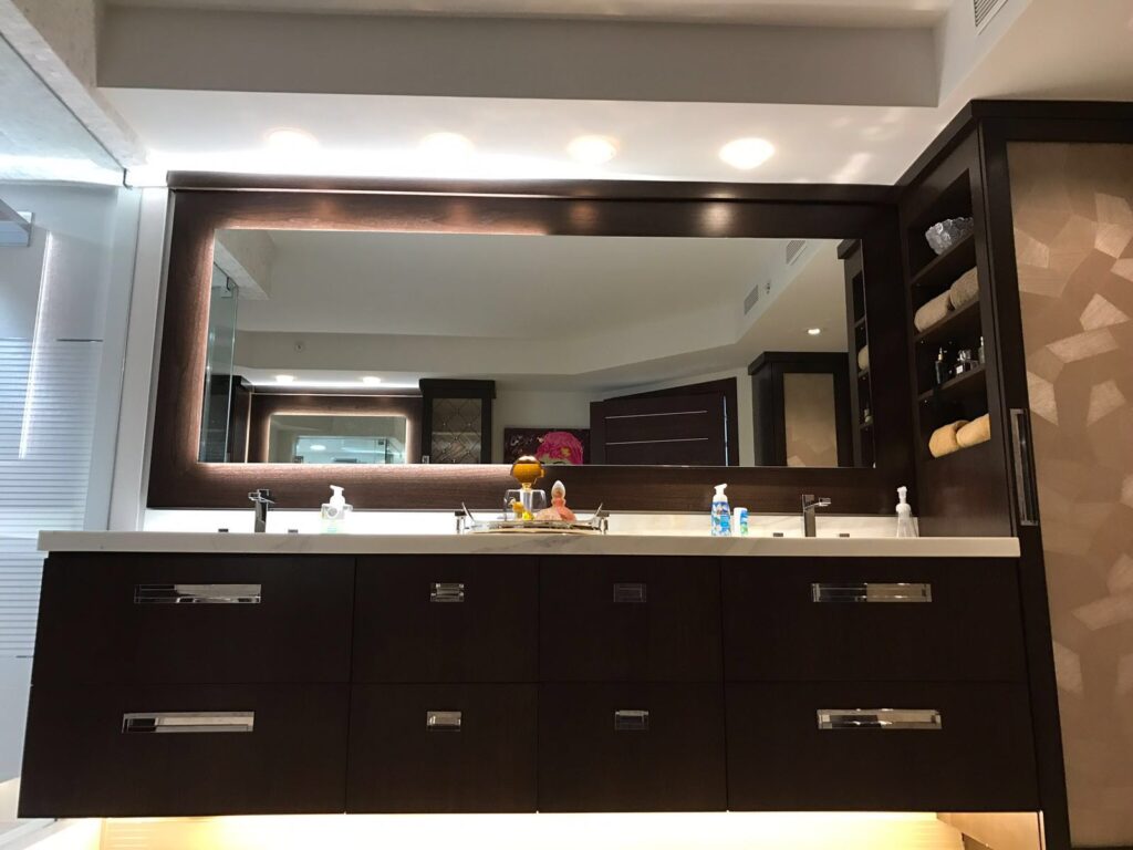 bathroom cabinets